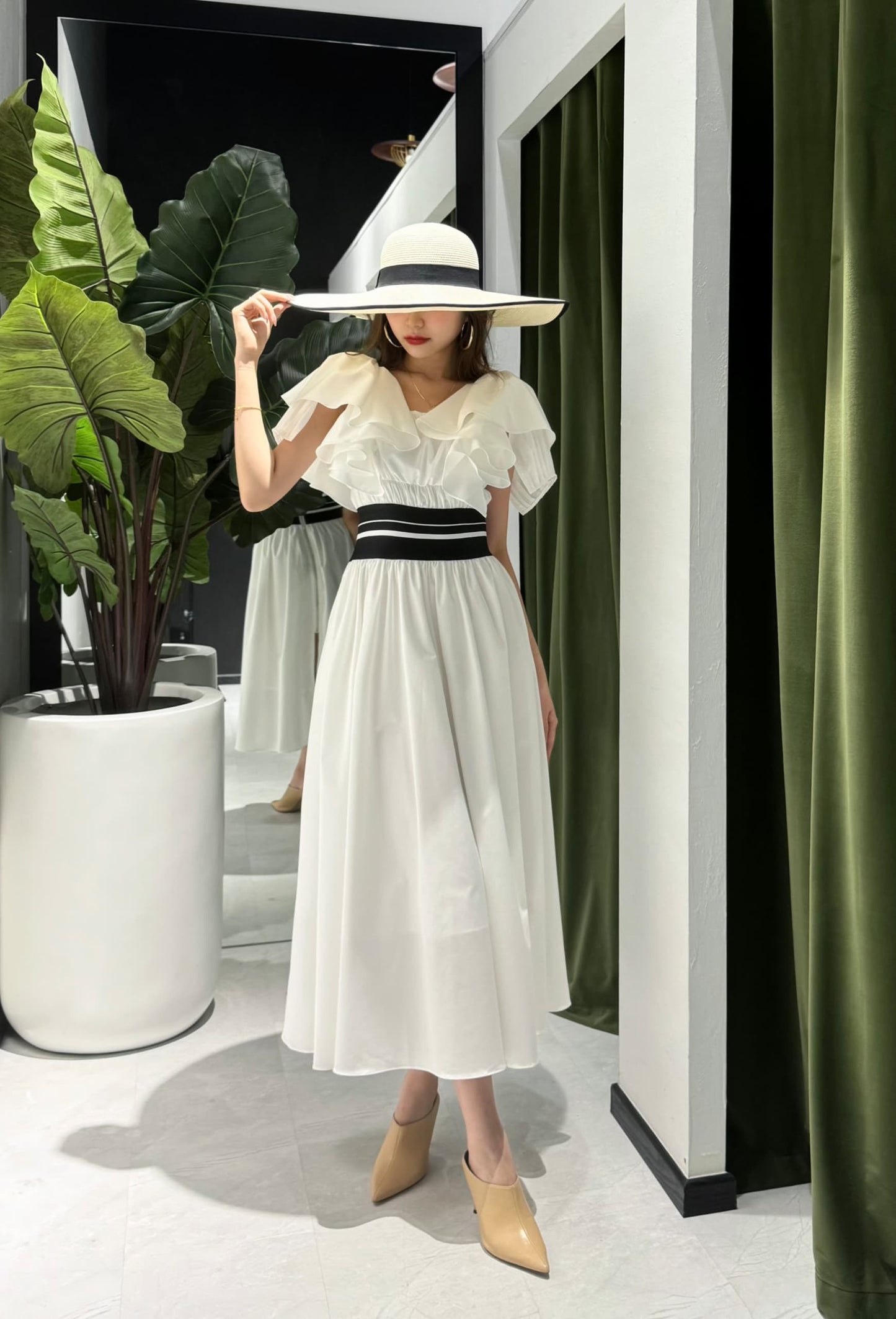 Bocoli Flounce Contour Maxi Dress B00829