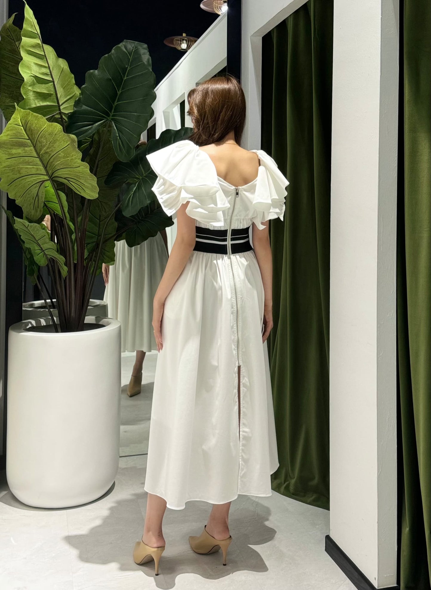 Bocoli Flounce Contour Maxi Dress B00829