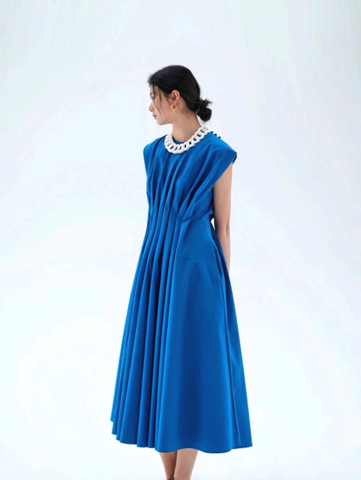 Blue Pleated Maxi Dress BD686555