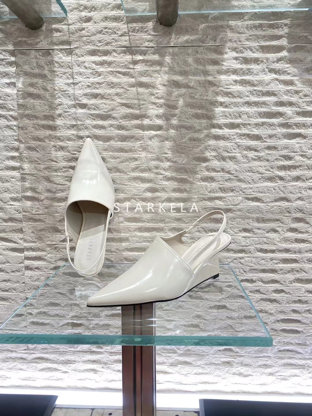Jane's Point Toe Heels