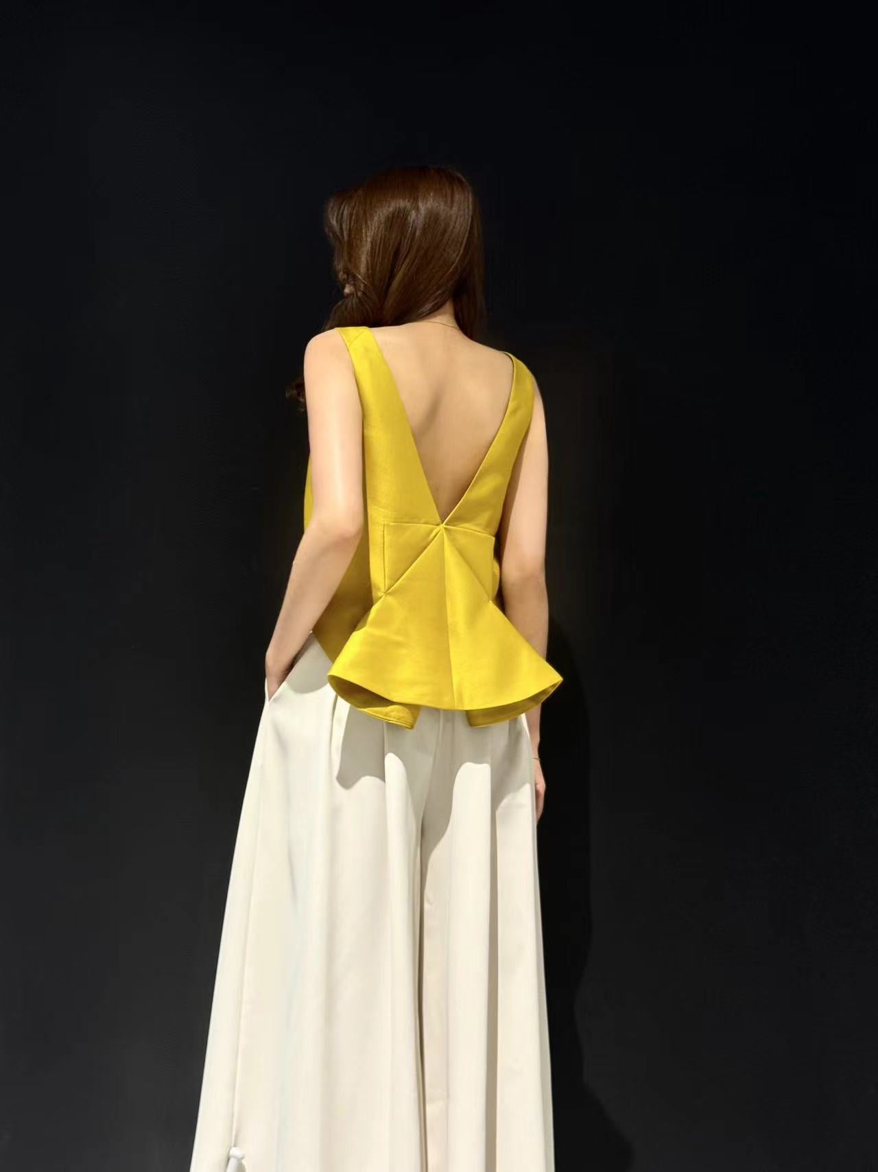 Backless Ribbon Top BT56142G