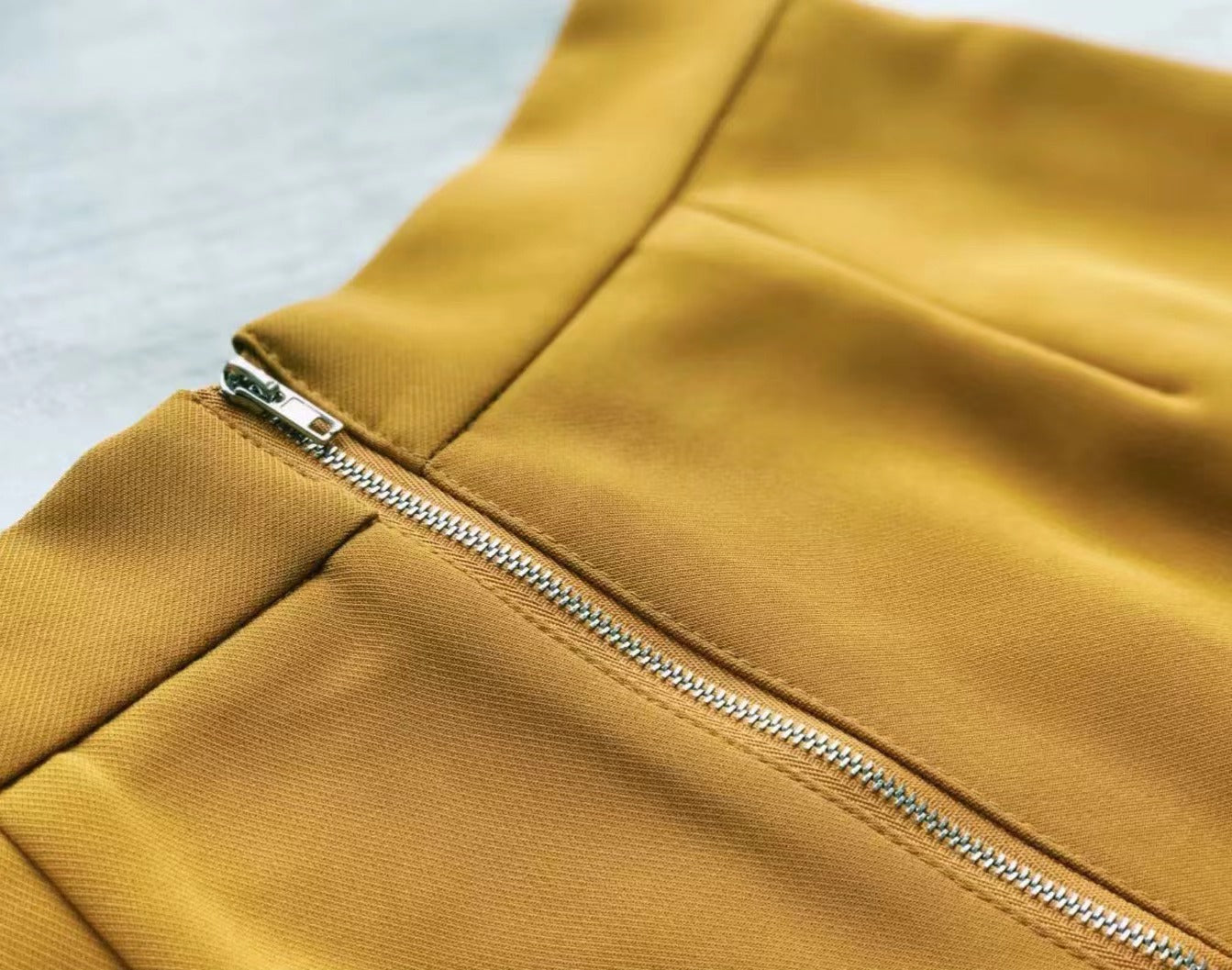 High Waist Short Pants BB5303