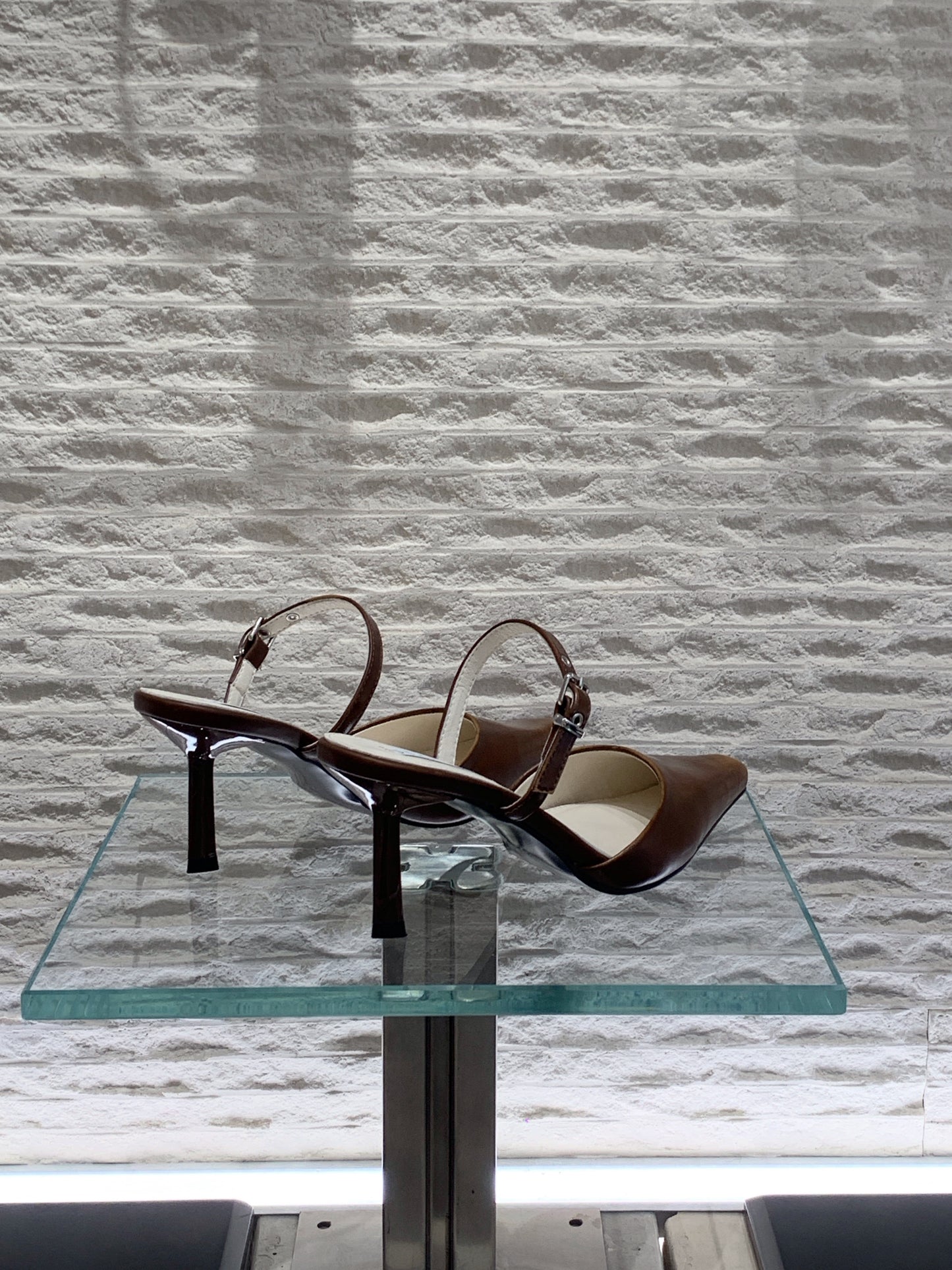 Starkela Contour Pointed Heels