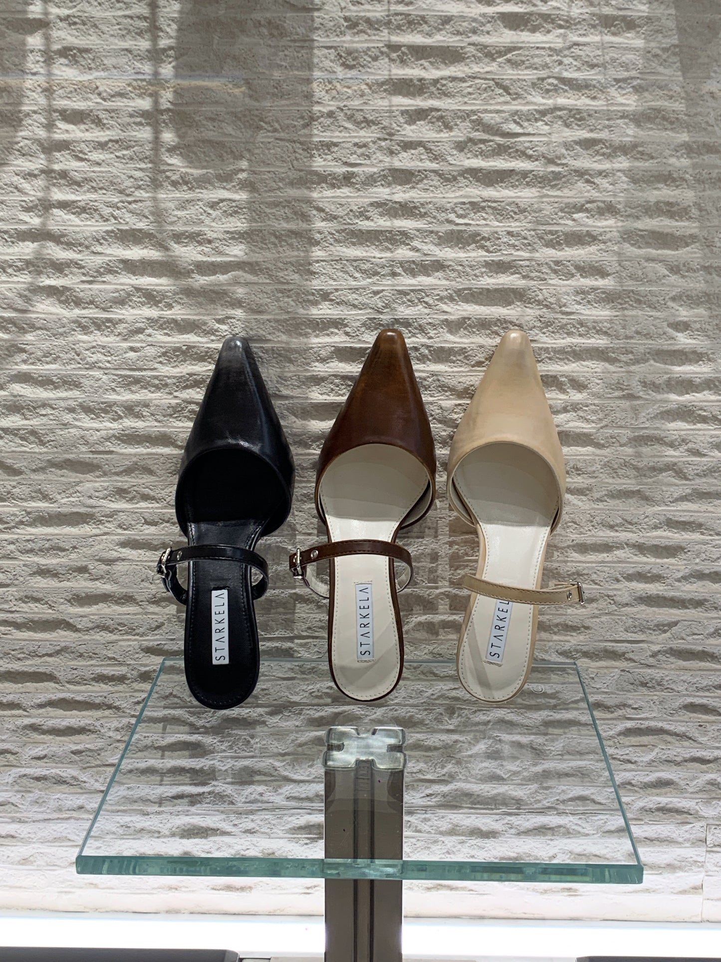 Starkela Contour Pointed Heels