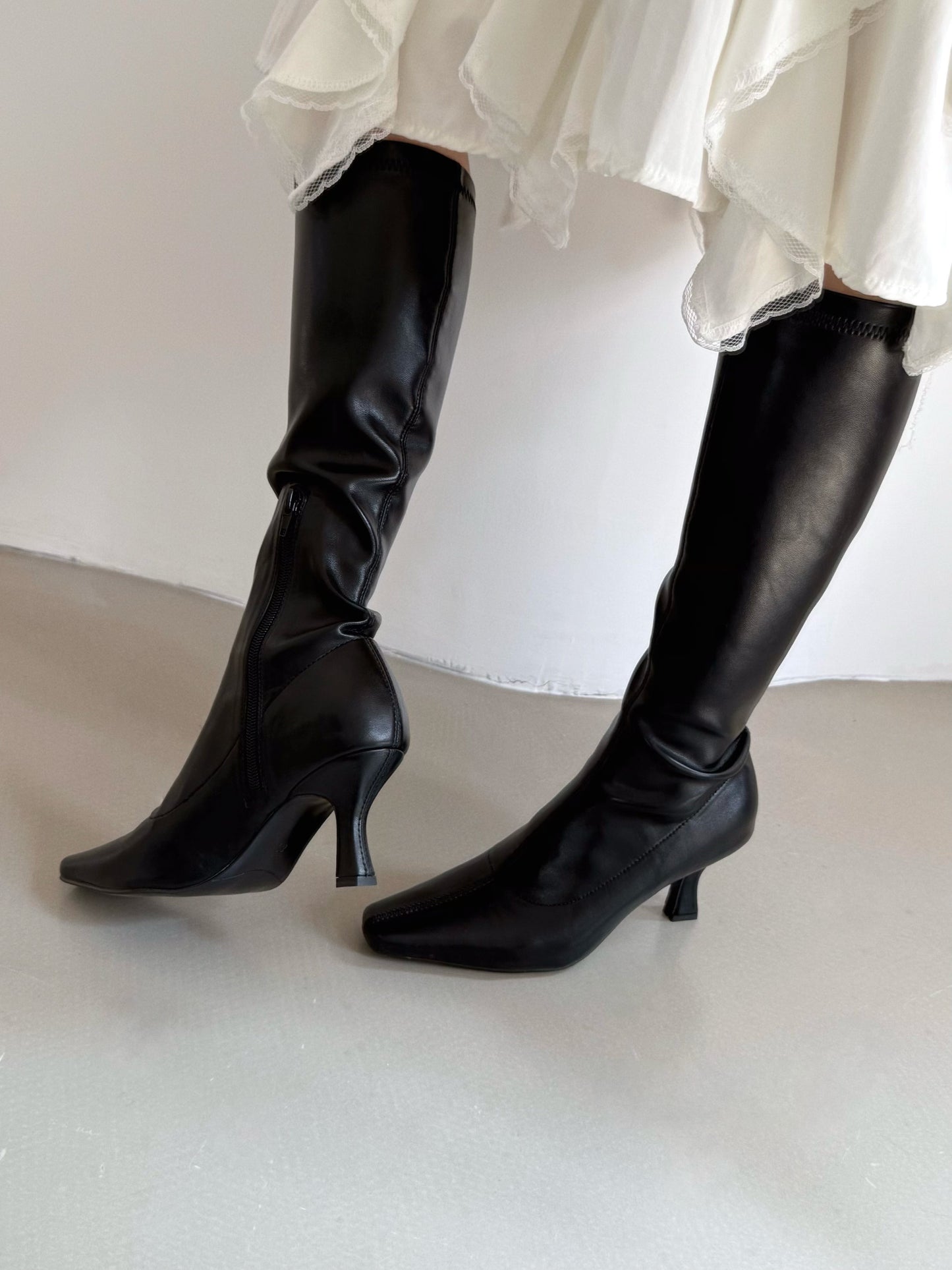 Urban Side Zipper Knee High Boots