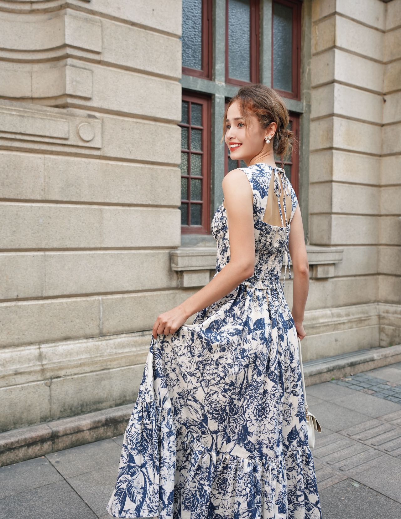 Bocoli Classic Blooming Garden Dress