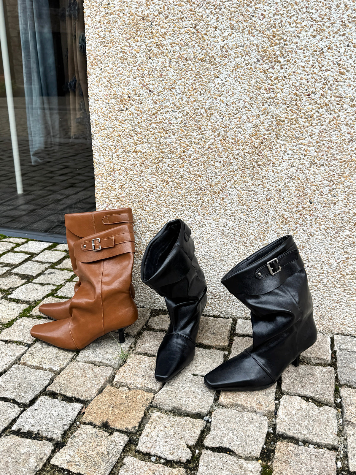 Vintage Draped Buckle Pointy Boots SF6603