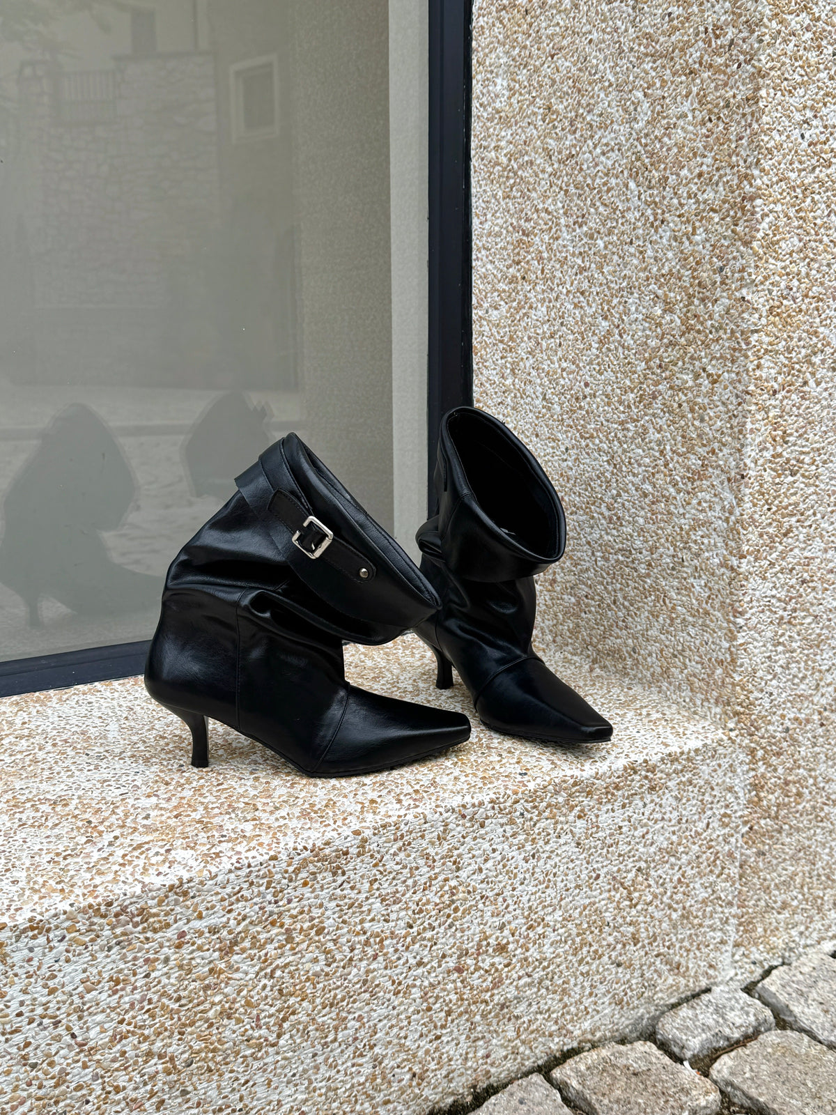 Vintage Draped Buckle Pointy Boots SF6603