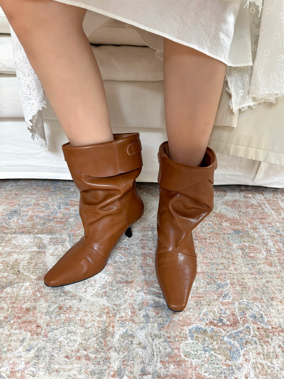Vintage Draped Buckle Pointy Boots SF6603