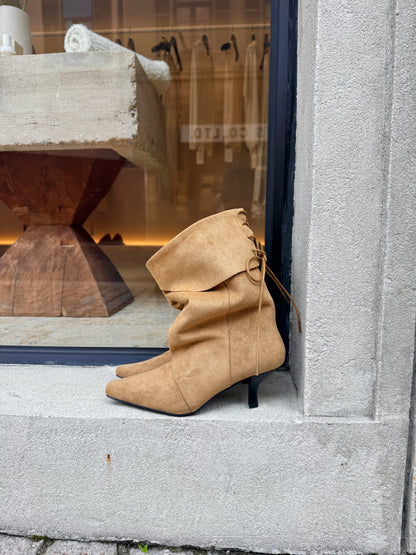 Suede Back-Lace Slouch Rider Boots SF6606