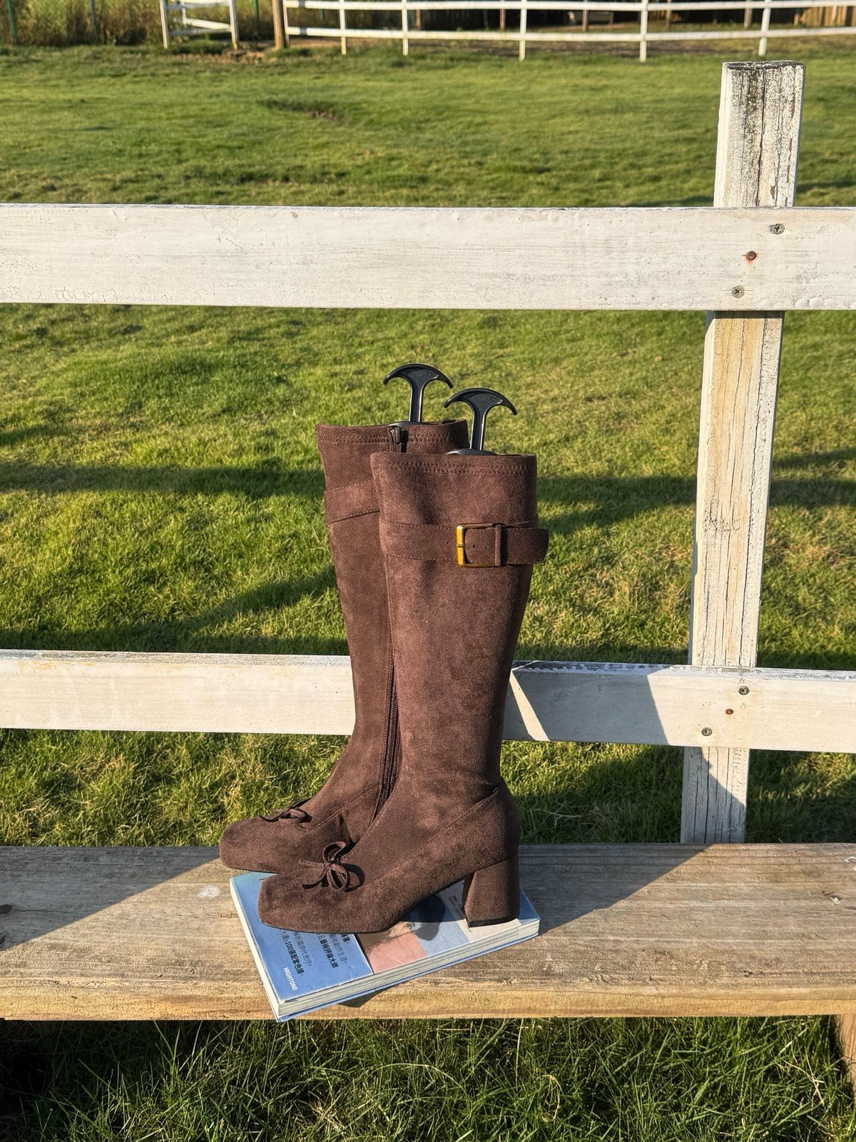 Vintage Bow Buckle Knee-High Boots ST1911