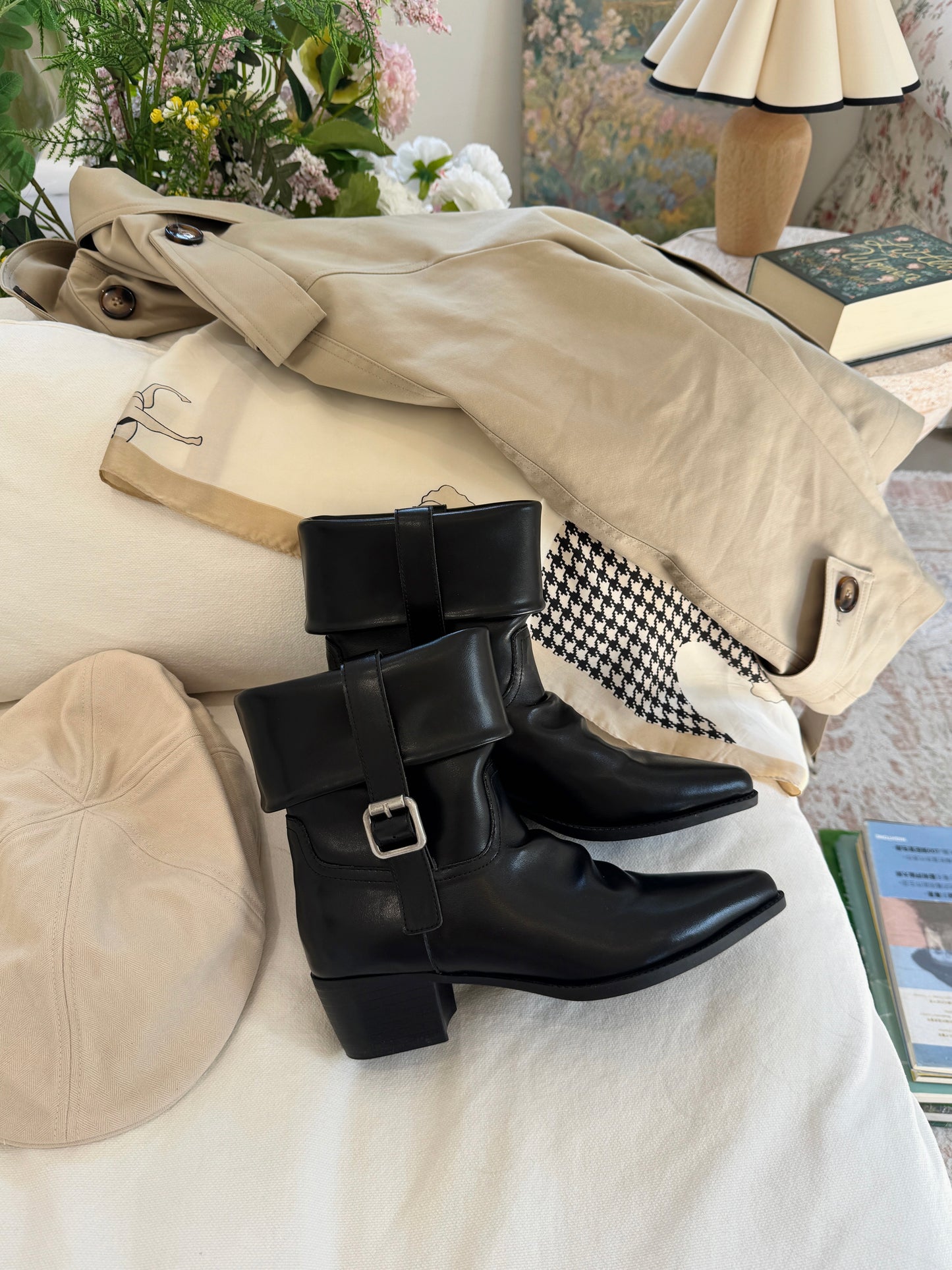 Vintage Foldable Buckle Boots SW1816