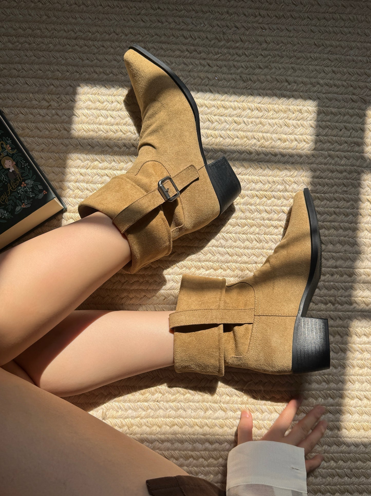 Vintage Foldable Buckle Boots SW1816
