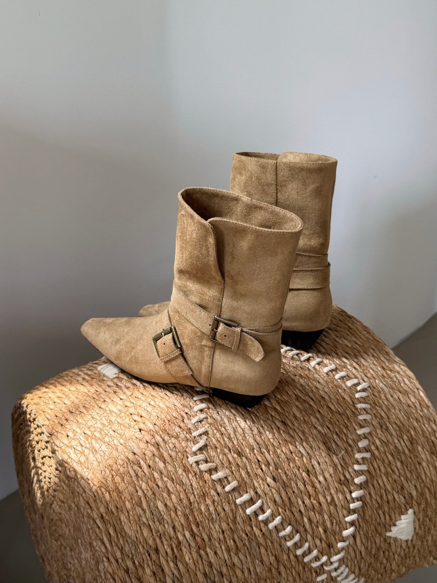 Fold-over Suede Rider Boots