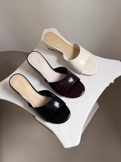 Rounded Toe Sculpted Wedge Heels ST833