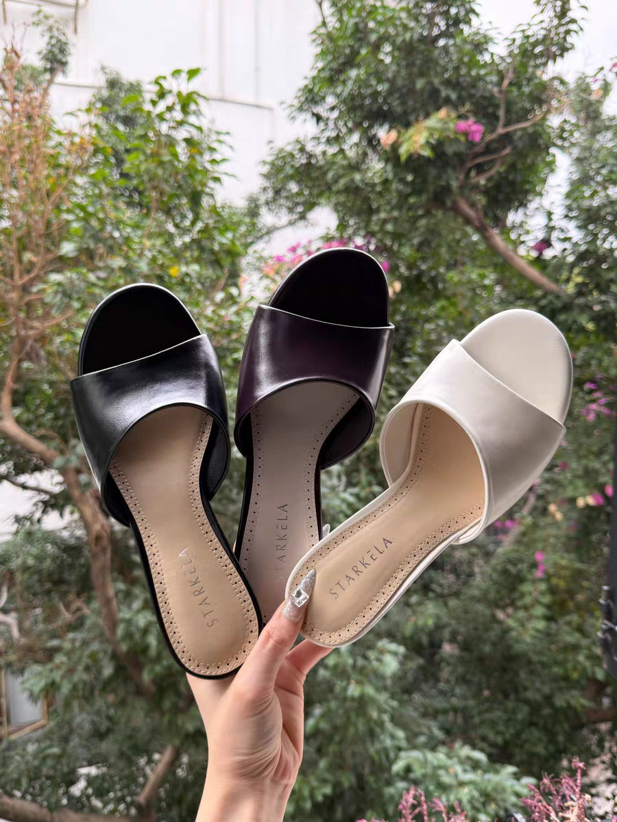 Rounded Toe Sculpted Wedge Heels ST833
