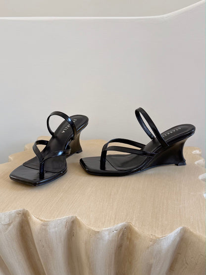 Mid-strap Curve Sandals Heels ST865