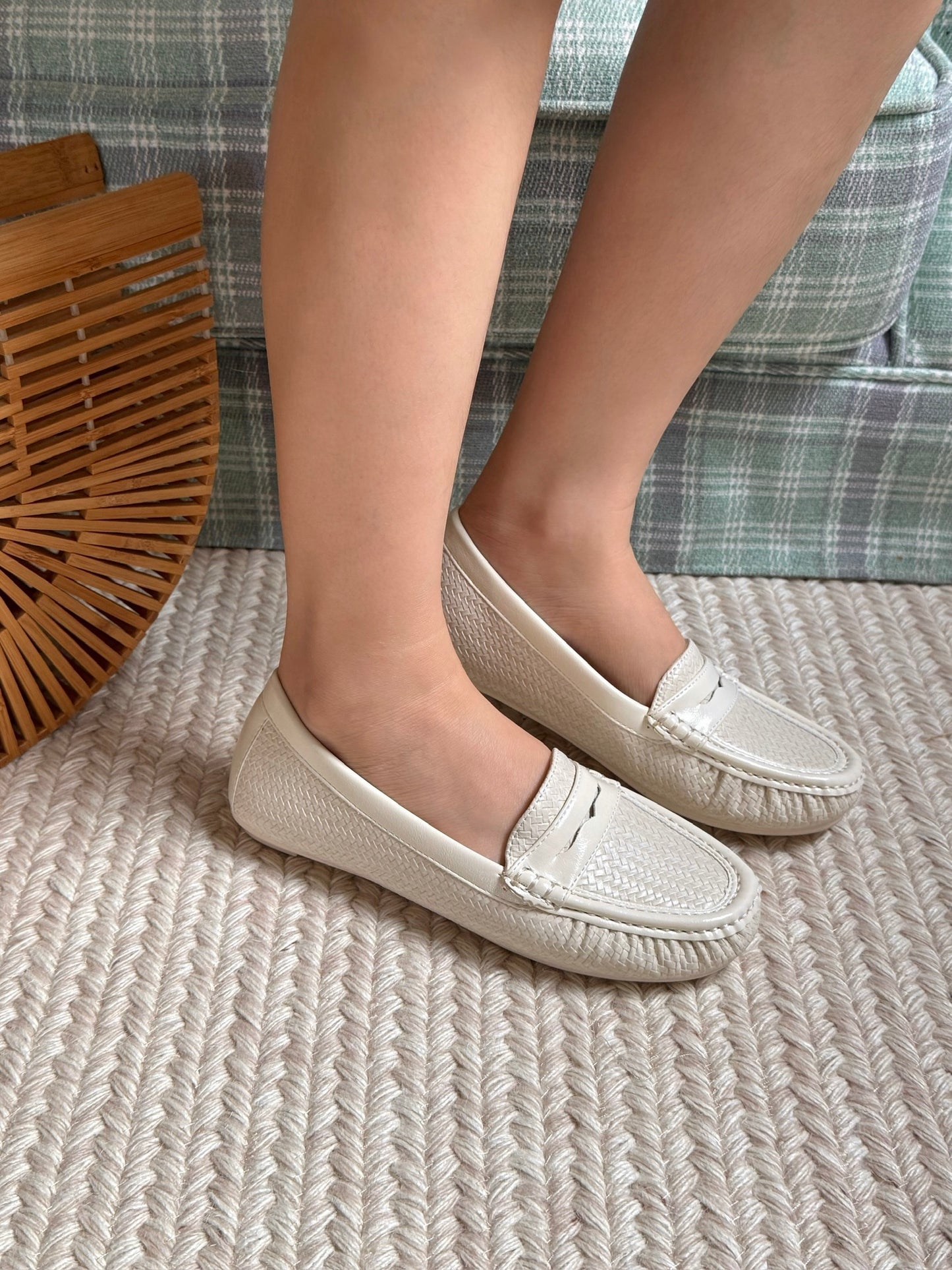 Everyday Creamy Weave Loafers SK118
