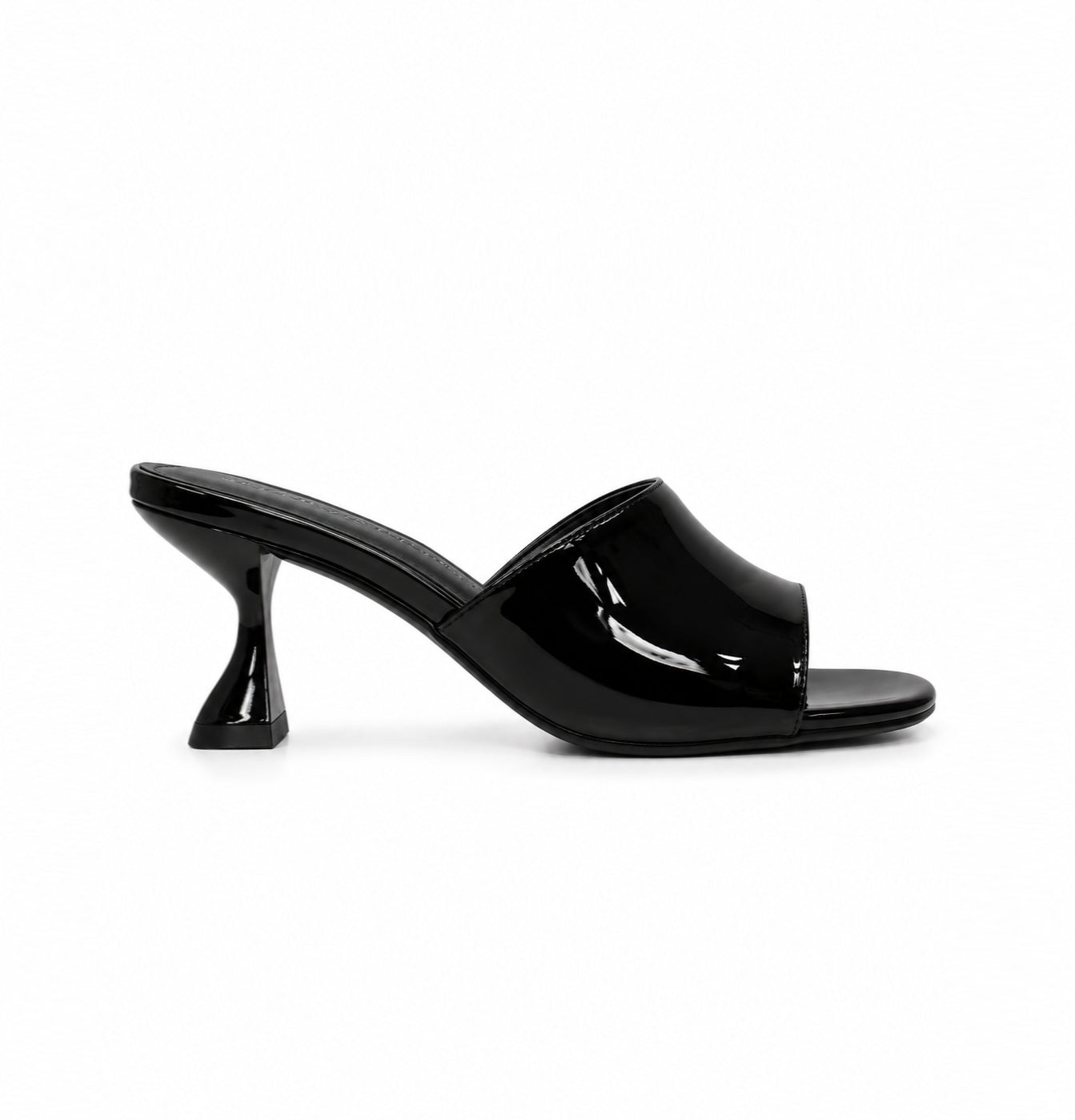 Patent Leather Curve Heels Sandals ST902