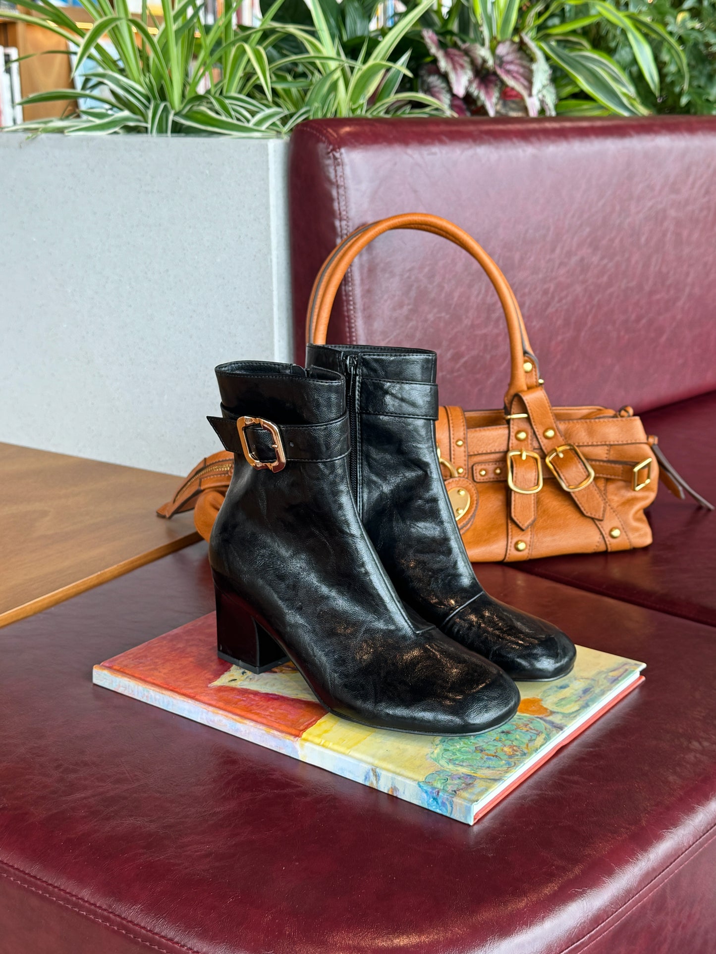 Classic Buckle Strap Ankle Boots ST939