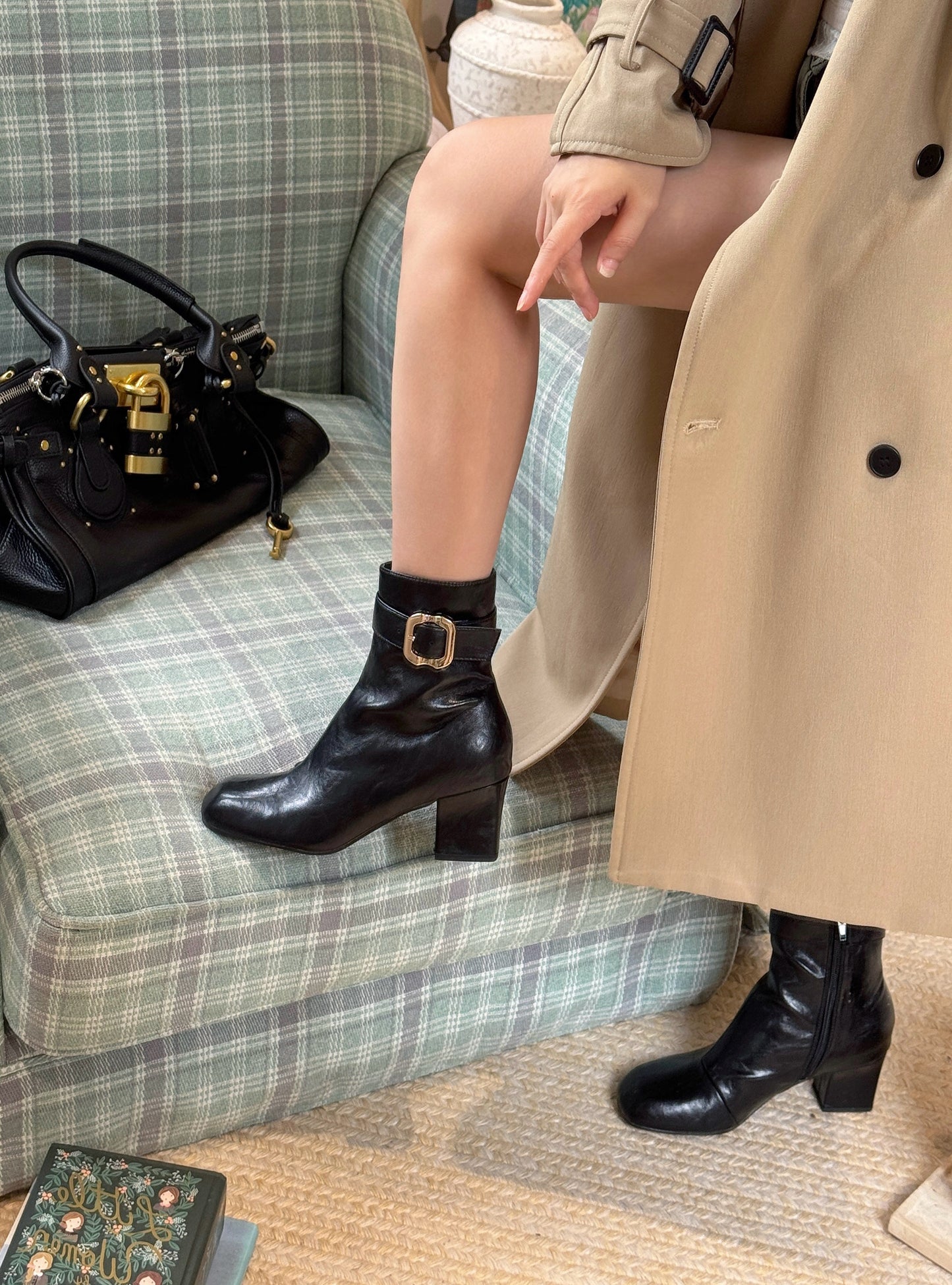 Classic Buckle Strap Ankle Boots ST939